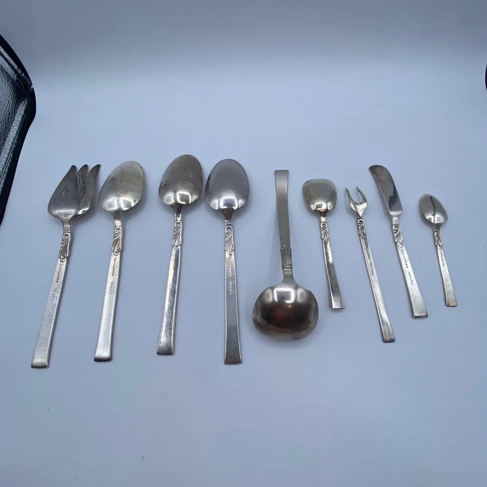 Nobility Plate Royal Wind Song Silver Plated Flatware Set 60+ Pc with Wood Chest